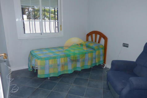 3 Bedroom Detached For Sale-CIC96-16