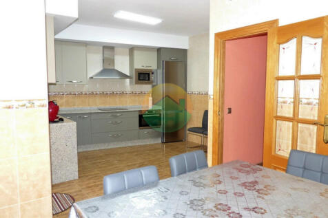 3 Bedroom Semi-Detached For Sale-CANG03-5