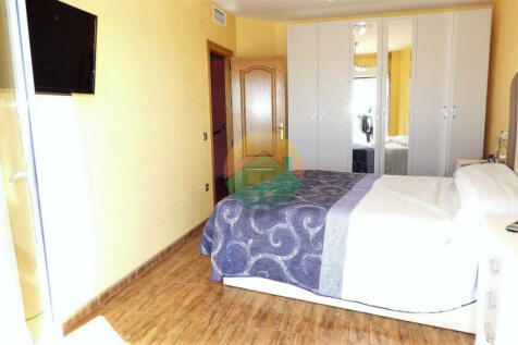 3 Bedroom Semi-Detached For Sale-CANG03-6