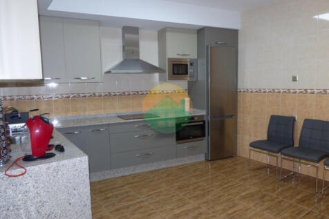 3 Bedroom Semi-Detached For Sale-CANG03-12