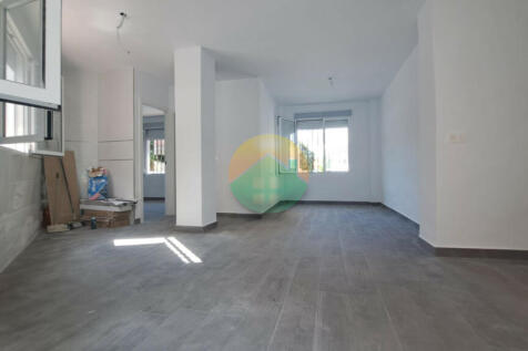 2 Bedroom Apartment For Sale-PDM182-7