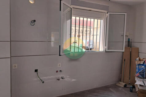 2 Bedroom Apartment For Sale-PDM182-9