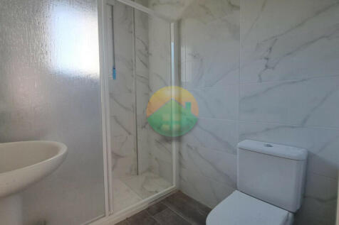 2 Bedroom Apartment For Sale-PDM182-14