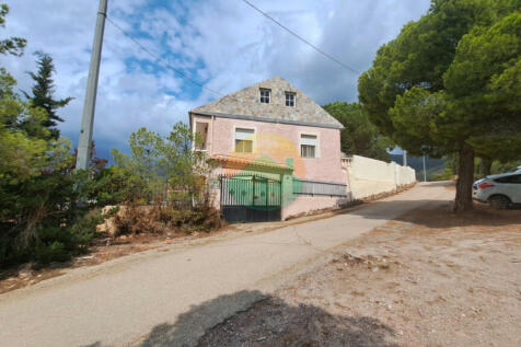 5 Bedroom Country house For Sale-ALE11-6