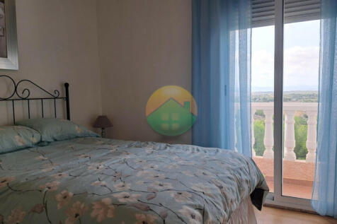 5 Bedroom Country house For Sale-ALE11-14