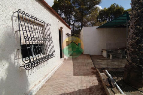 2 Bedroom Country House For Sale-VAL03-11