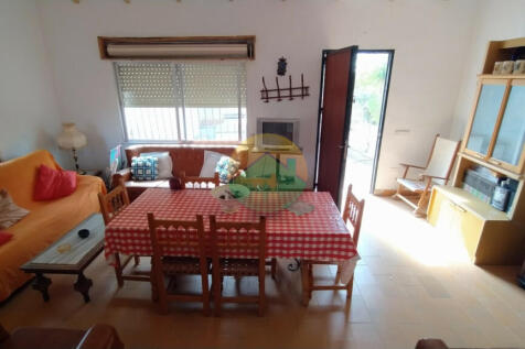 2 Bedroom Country House For Sale-VAL03-13
