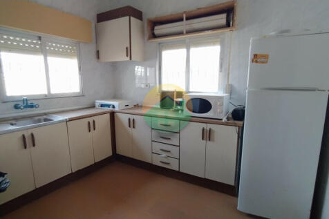 2 Bedroom Country House For Sale-VAL03-15