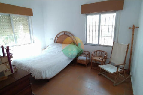 2 Bedroom Country House For Sale-VAL03-16