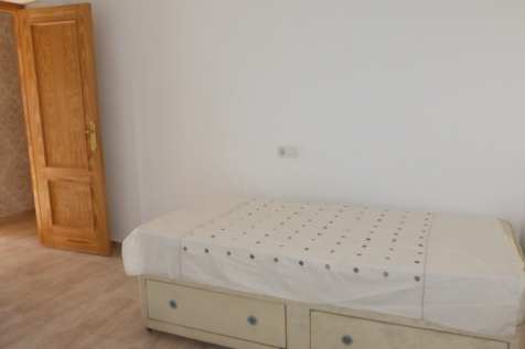 4 Bedroom Terraced for Sale-PAR13-7