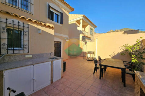 3 Bedroom Semi - Detached For Sale-BOL73-3