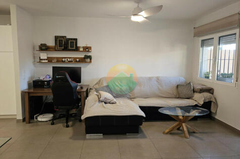 3 Bedroom Semi - Detached For Sale-BOL73-7