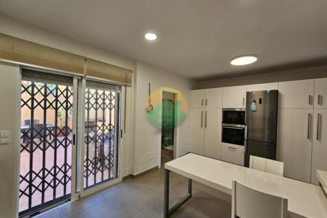 3 Bedroom Semi - Detached For Sale-BOL73-14