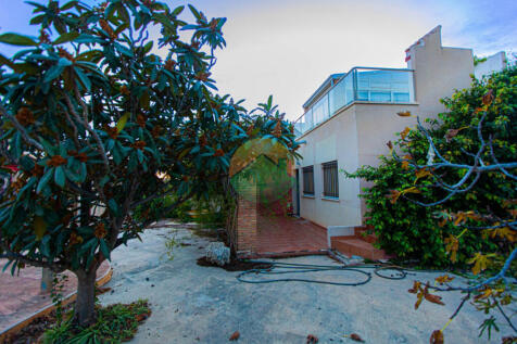 3 Bedroom Semi - Detached For Sale-SALG12-13