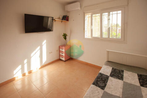 3 Bedroom Semi - Detached For Sale-SALG12-21