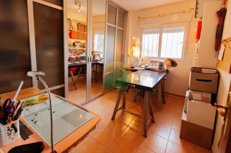 3 Bedroom Semi - Detached For Sale-SALG12-22