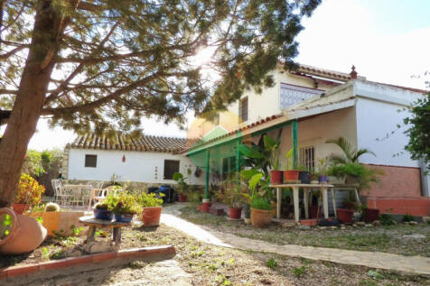4 Bedroom Country house For Sale-ATA03-6