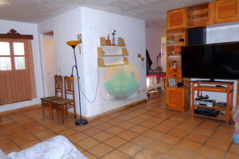 4 Bedroom Country house For Sale-ATA03-12