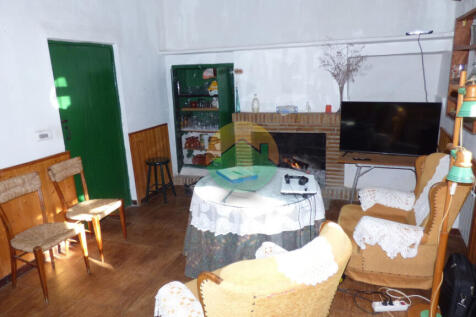4 Bedroom Country house For Sale-ATA03-13