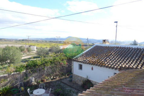 4 Bedroom Country house For Sale-ATA03-24