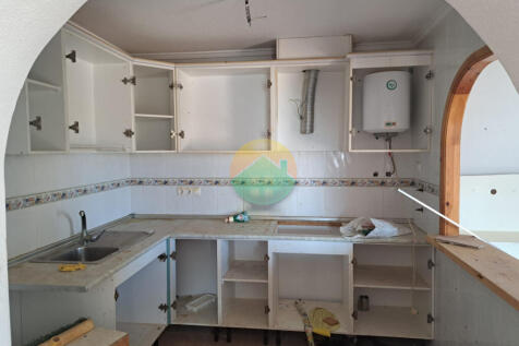 2 Bedroom Detached For Sale-ROA426-13
