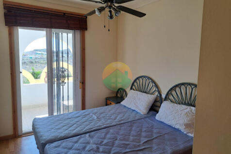3 Bedroom Detached For Sale-ROC429-18