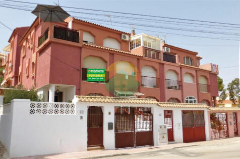 4 Bedroom Semi-Detached For Sale-PDM07-1