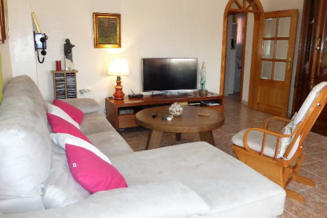 4 Bedroom Semi-Detached For Sale-PDM07-19