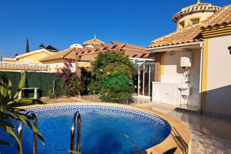 2 Bedroom Detached For Sale-MCC122-2
