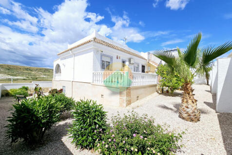 2 Bedroom Detached For Sale-FOD365-2