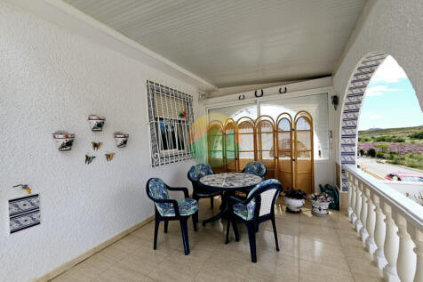 2 Bedroom Detached For Sale-FOD365-4