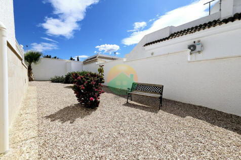 2 Bedroom Detached For Sale-FOD365-7