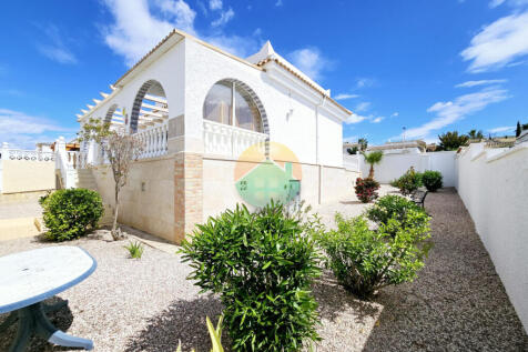 2 Bedroom Detached For Sale-FOD365-9
