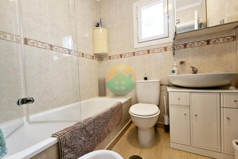 2 Bedroom Detached For Sale-FOD365-18