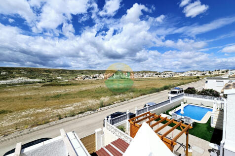 2 Bedroom Detached For Sale-FOD365-21