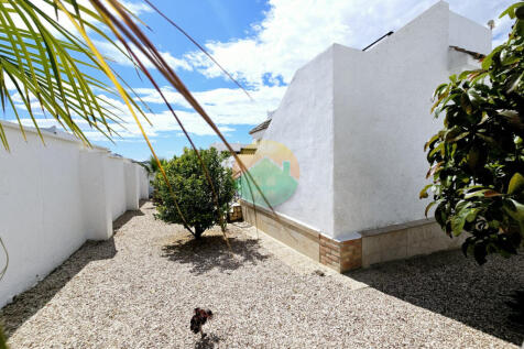 2 Bedroom Detached For Sale-FOD365-23
