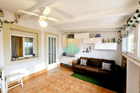 2 Bedroom Duplex Apartment For Sale-PDM185-15