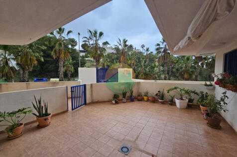 2 Bedroom Apartment For Sale-ISLA60-11