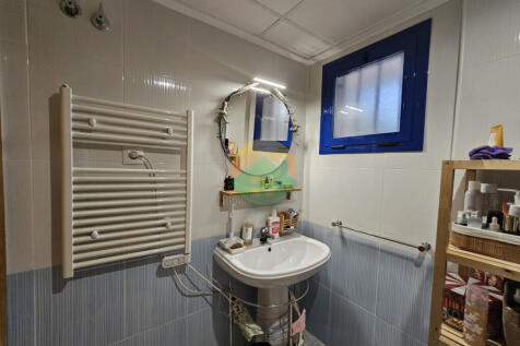 2 Bedroom Apartment For Sale-ISLA60-20
