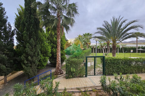 2 Bedroom Apartment For Sale-ISLA60-23