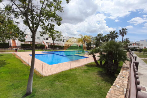 3 Bedroom Ground floor Apartment For Sale-PW60-4