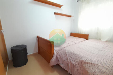 3 Bedroom Ground floor Apartment For Sale-PW60-19