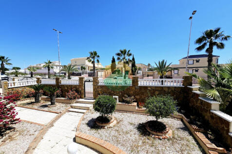 3 Bedroom Detached For Sale-NEB607-11