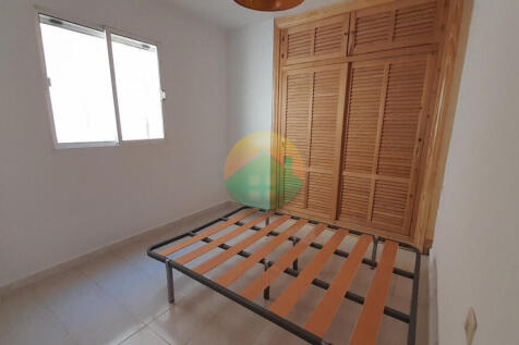 2 Bedroom Apartment For Sale-BOL74-12