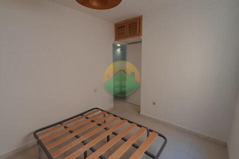 2 Bedroom Apartment For Sale-BOL74-13