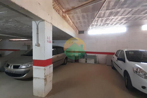 2 Bedroom Apartment For Sale-BOL74-17