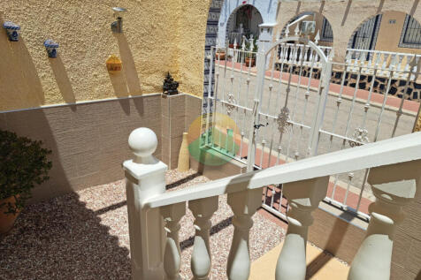 2 Bedroom Terraced For Sale-RED430-9