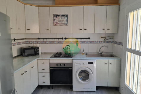 2 Bedroom Terraced For Sale-RED430-14