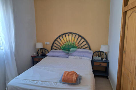 2 Bedroom Terraced For Sale-CLAC423-17