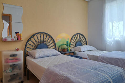 2 Bedroom Terraced For Sale-CLAC423-18